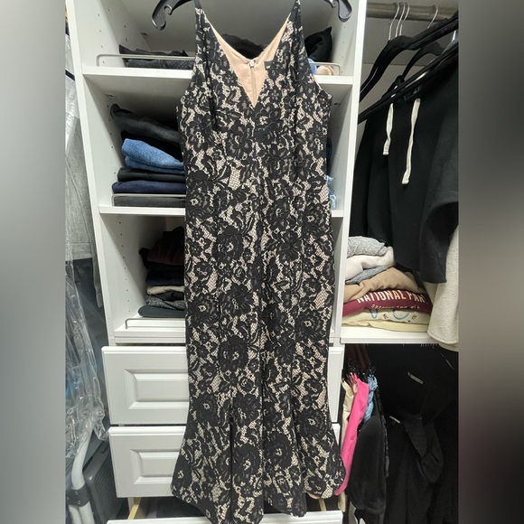 Dress the Population Lace Midi Dress - Picture 2 of 5